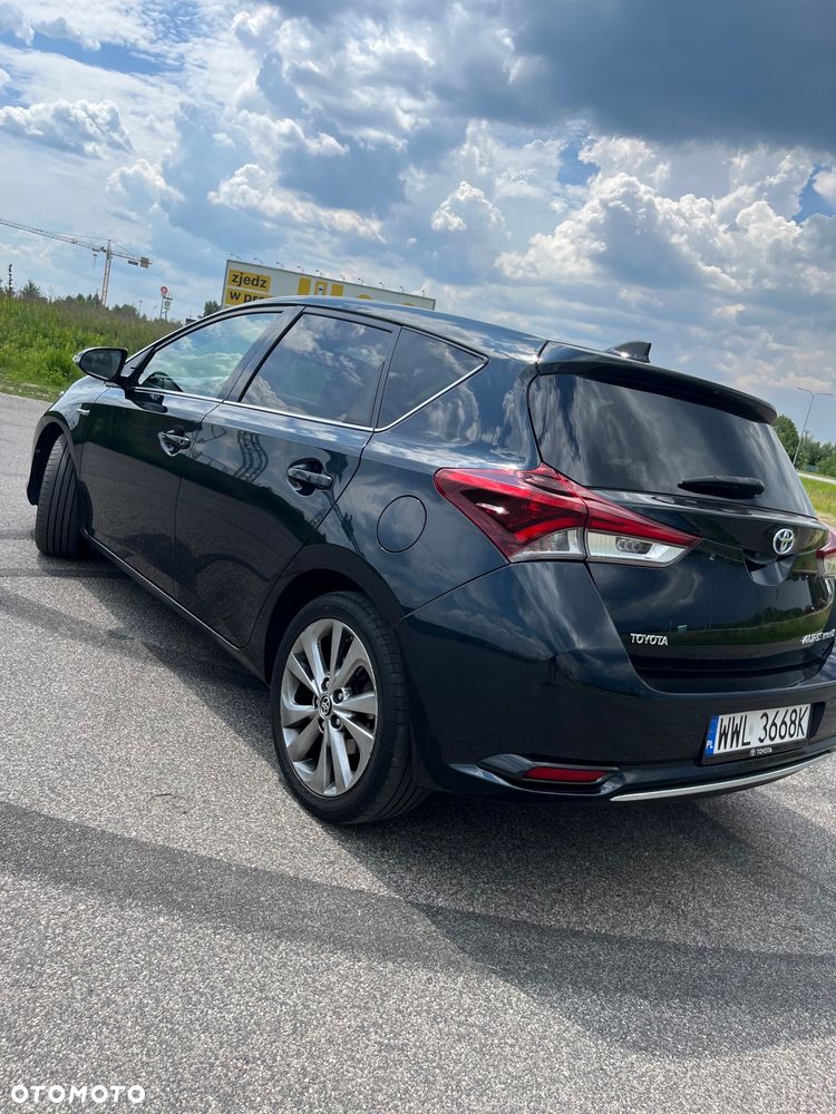 Toyota Auris - 5