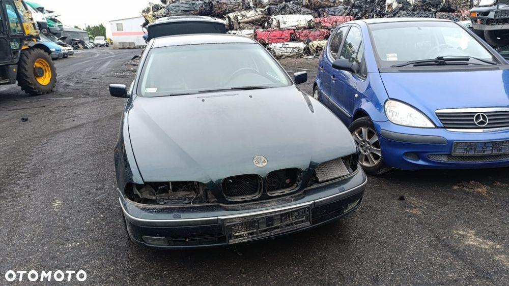 36147 BMW E39 model od 95-00 silnik 2.5 M52B25 170 km lakier 324/6 - 1