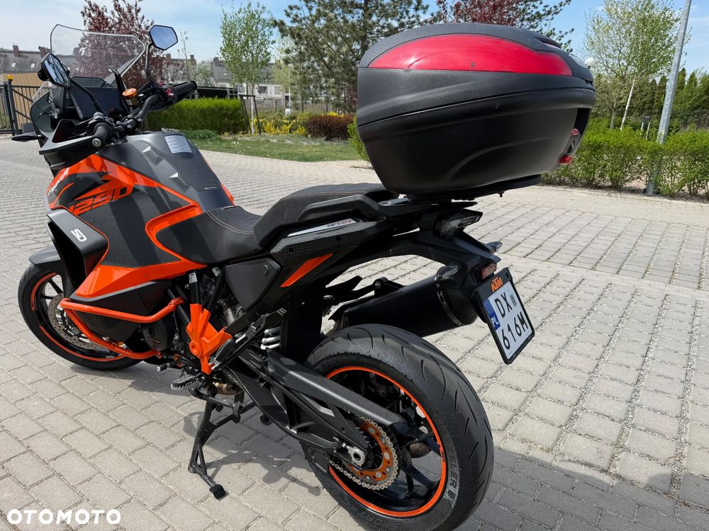 KTM Adventure - 8