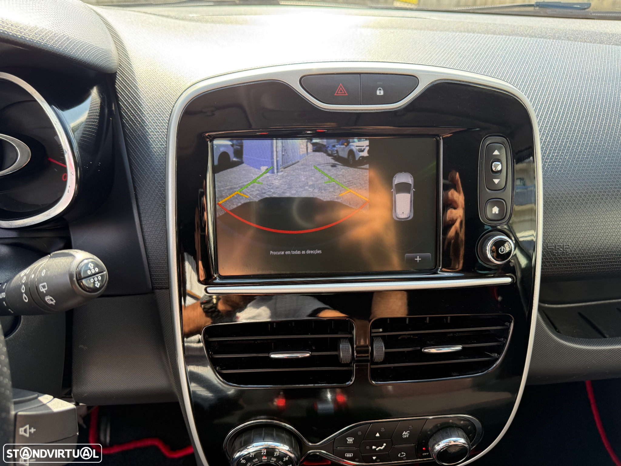 Renault Clio TCe 200 EDC Sport R.S. - 39