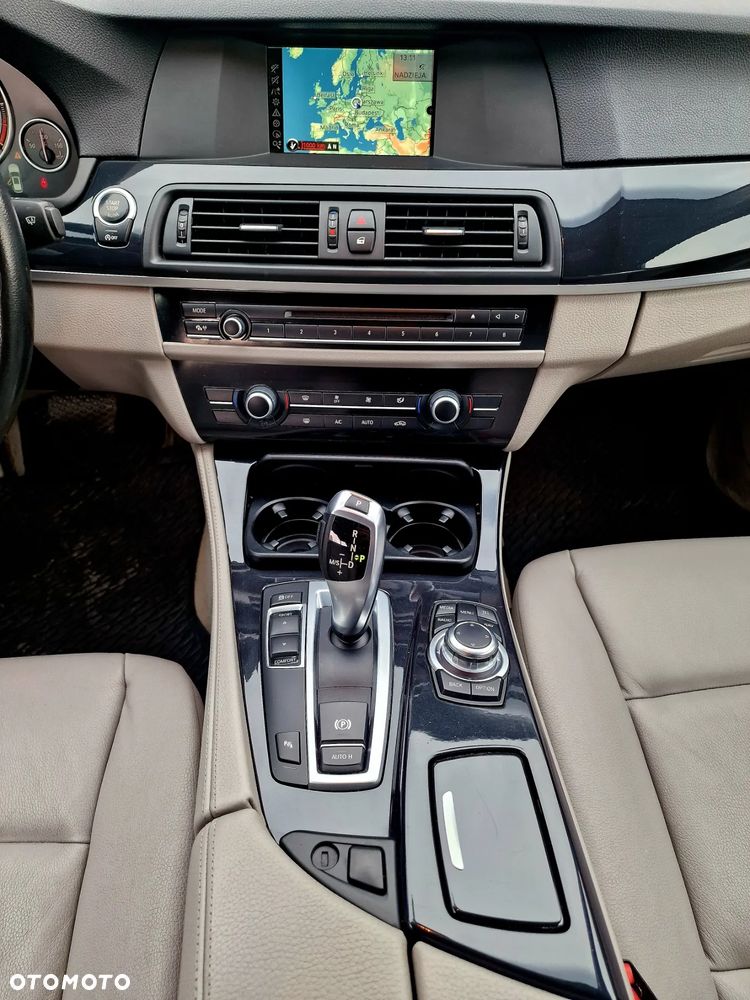 BMW Seria 5 520d Edition Fleet Lifestyle - 18