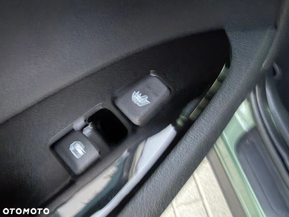Kia Sportage ver-1-6-gdi-phev-2wd-vision - 21