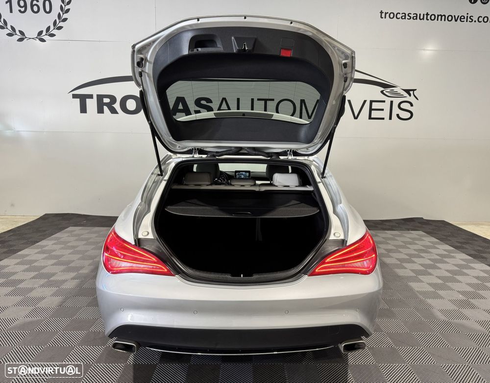 Mercedes-Benz CLA 180 d Shooting Brake Urban - 8