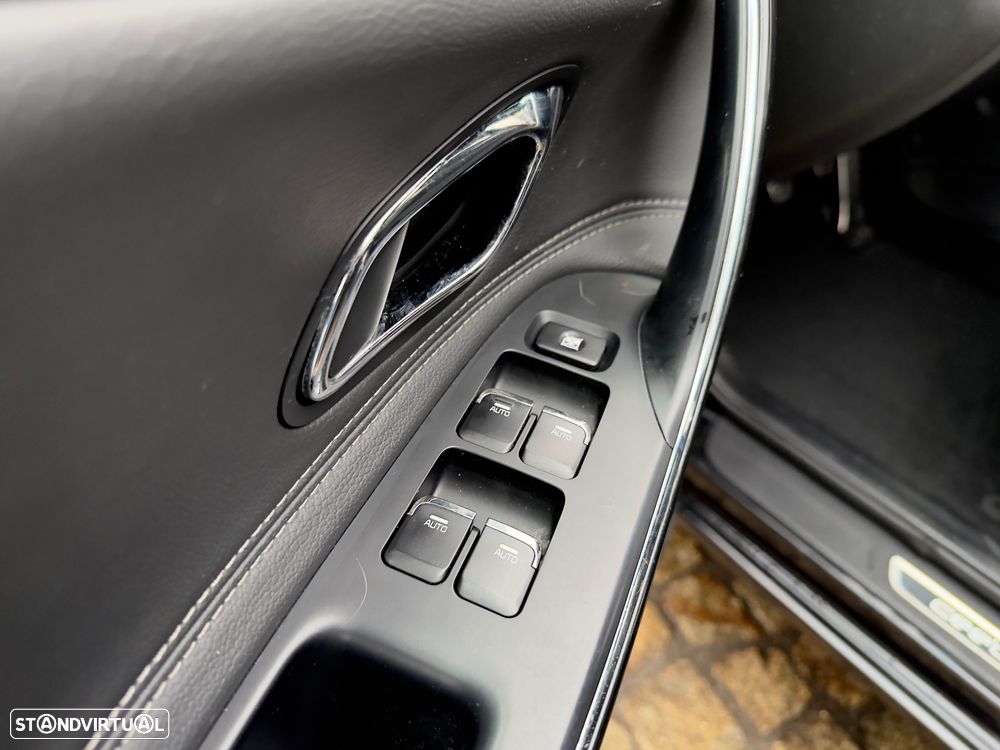 Kia Ceed SW 1.6 CRDi GT Line - 36