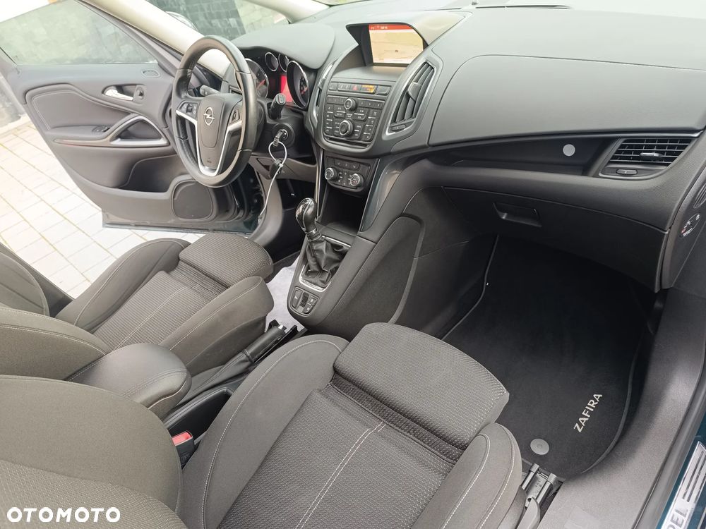 Opel Zafira Tourer 1.4 Turbo Edition - 26