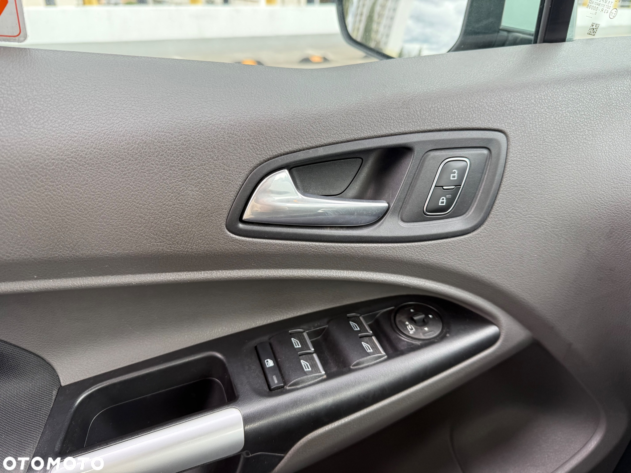 Ford Tourneo Connect Grand - 21