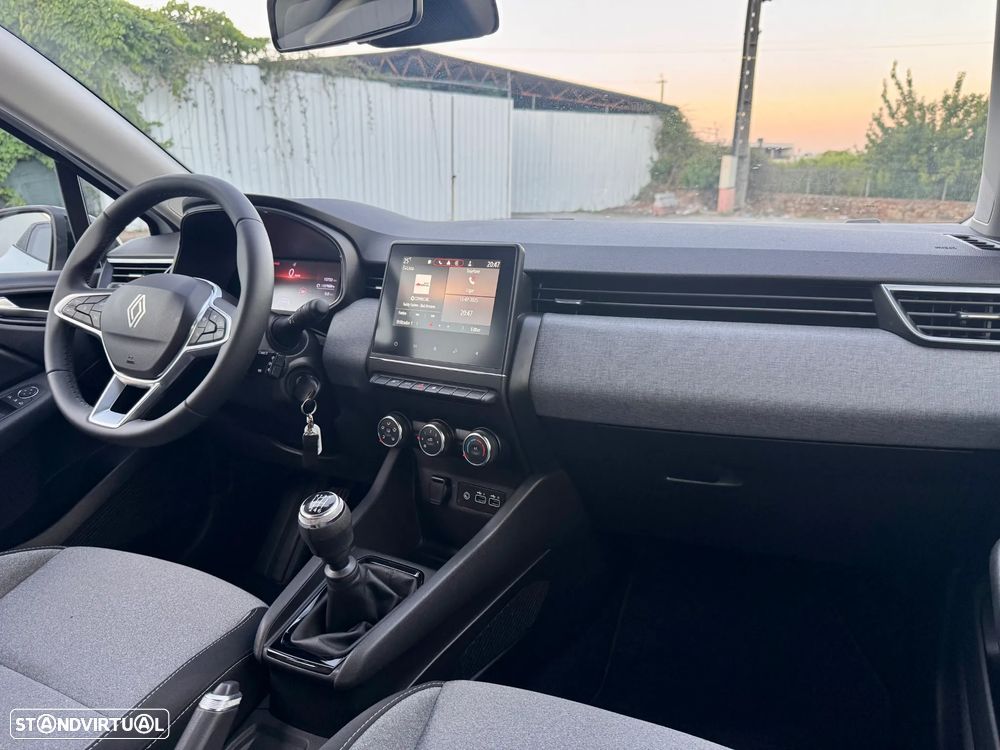 Renault Clio 1.0 TCe Evolution - 26