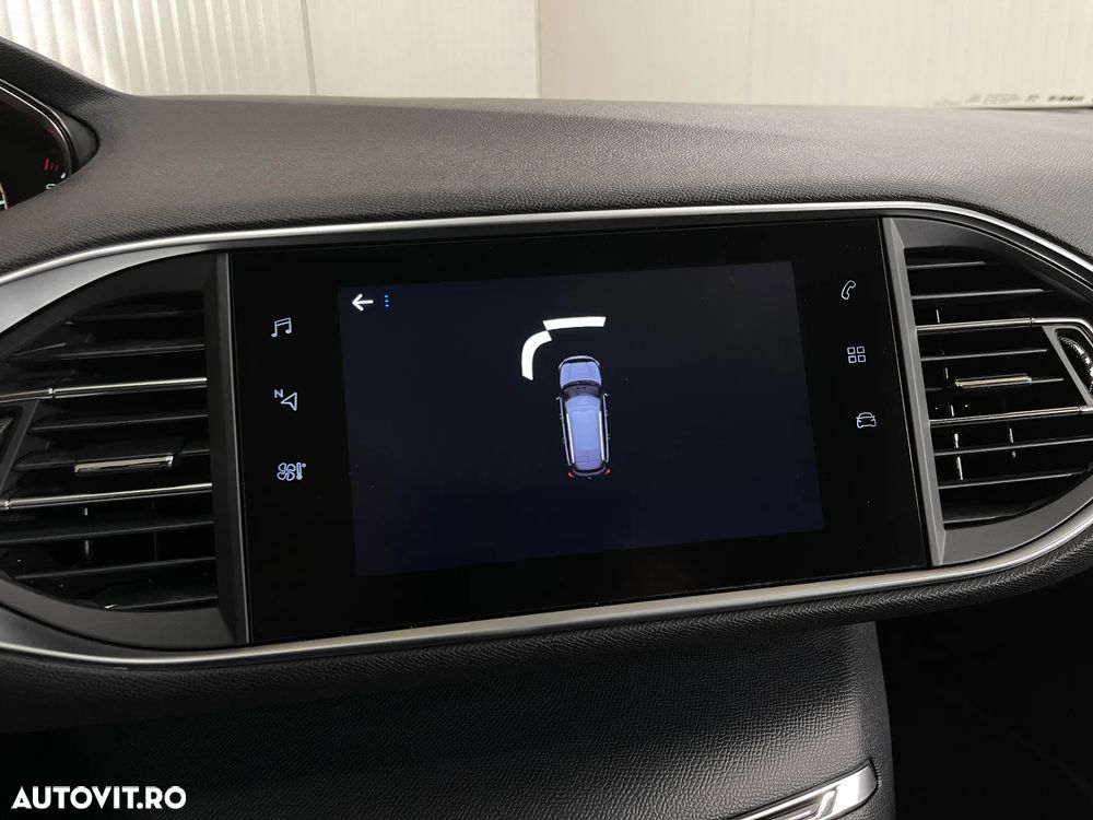 Peugeot 308 BlueHDi FAP 130 EAT8 Stop & Start GT - 16