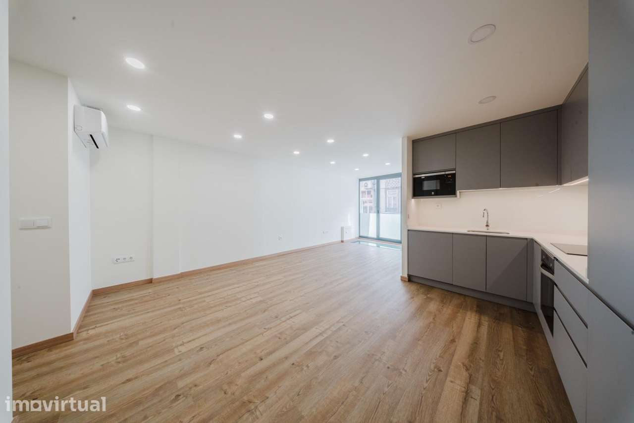 Duplex T2 no centro do Porto - Grande imagem: 5/25