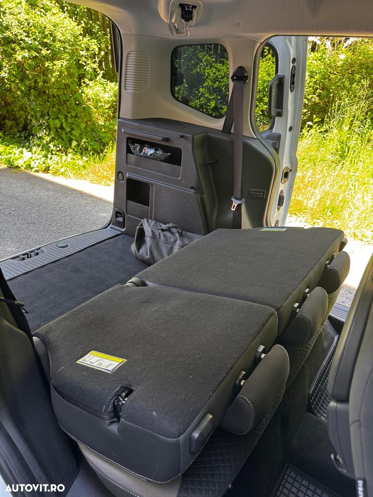 Ford Tourneo Courier 1.0 EcoBoost Trend - 15