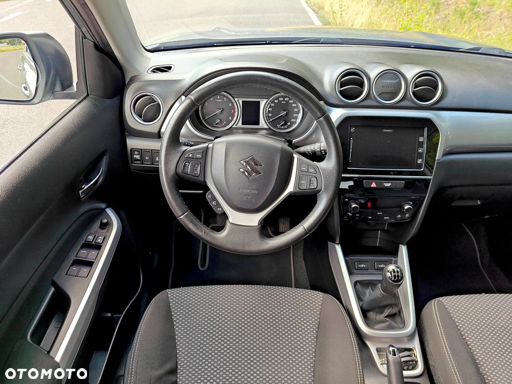 Suzuki Vitara - 19