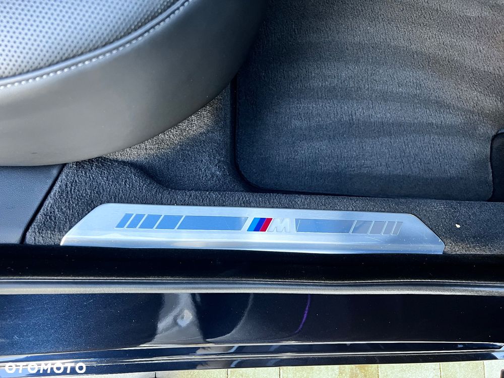 BMW Seria 7 740d xDrive - 28