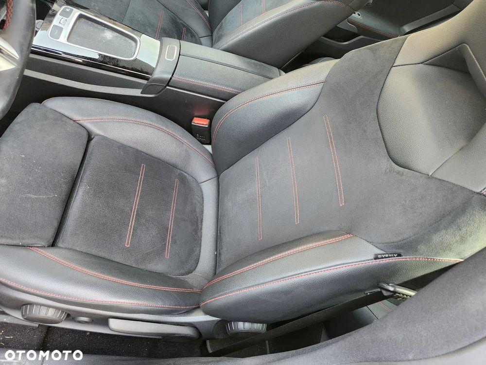 Mercedes-Benz CLA ver-200-mhev-amg-line-7g--dct - 8