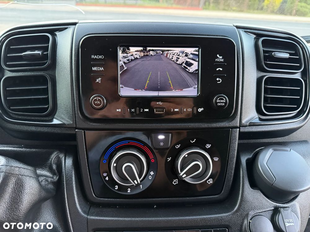 Fiat DUCATO L3H2 / SALON POLSKA / NISKI PRZEBIEG / BOGATE WYPOSAŻENIE / LEASING / KREDYT / VAT 23% - 17