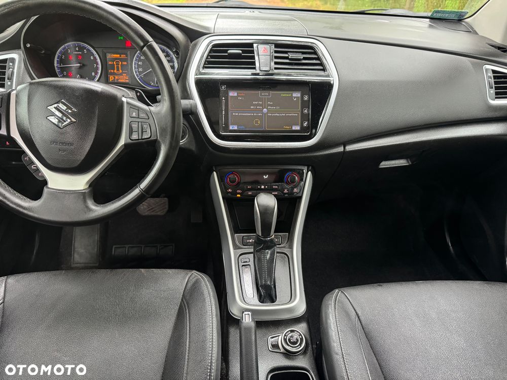 Suzuki SX4 S-Cross 1.4 T Premium 4WD - 15