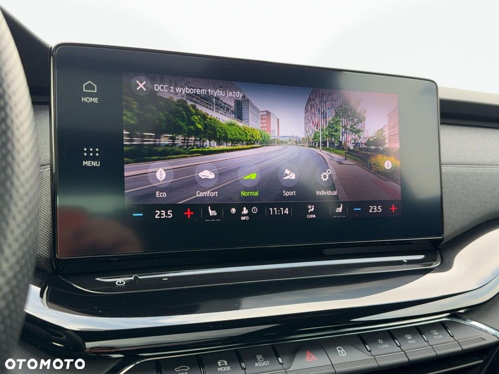 Skoda Octavia 2.0 TDI Sportline DSG - 24