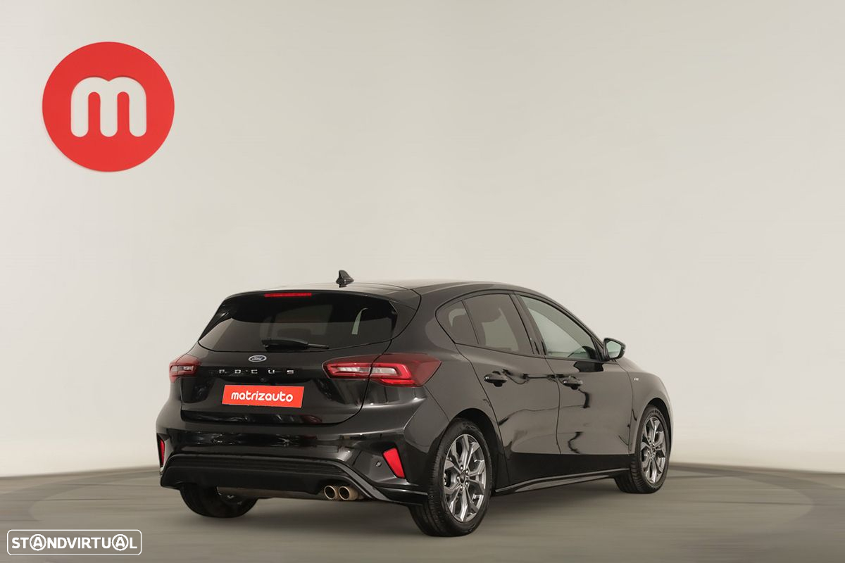 Ford Focus - 4