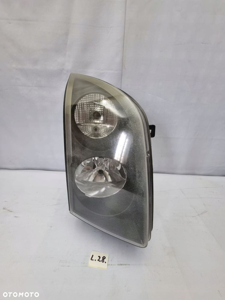 Lampa prawa przód Volkswagen Crafter - 1