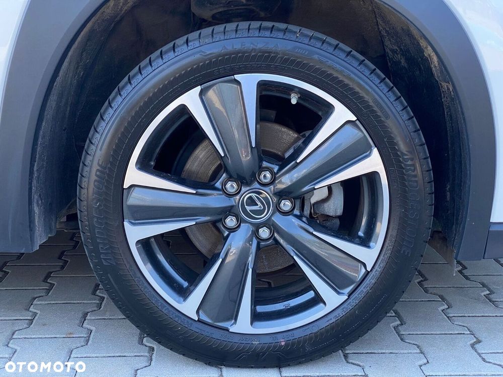 Lexus UX 250h GPF Business 2WD - 34