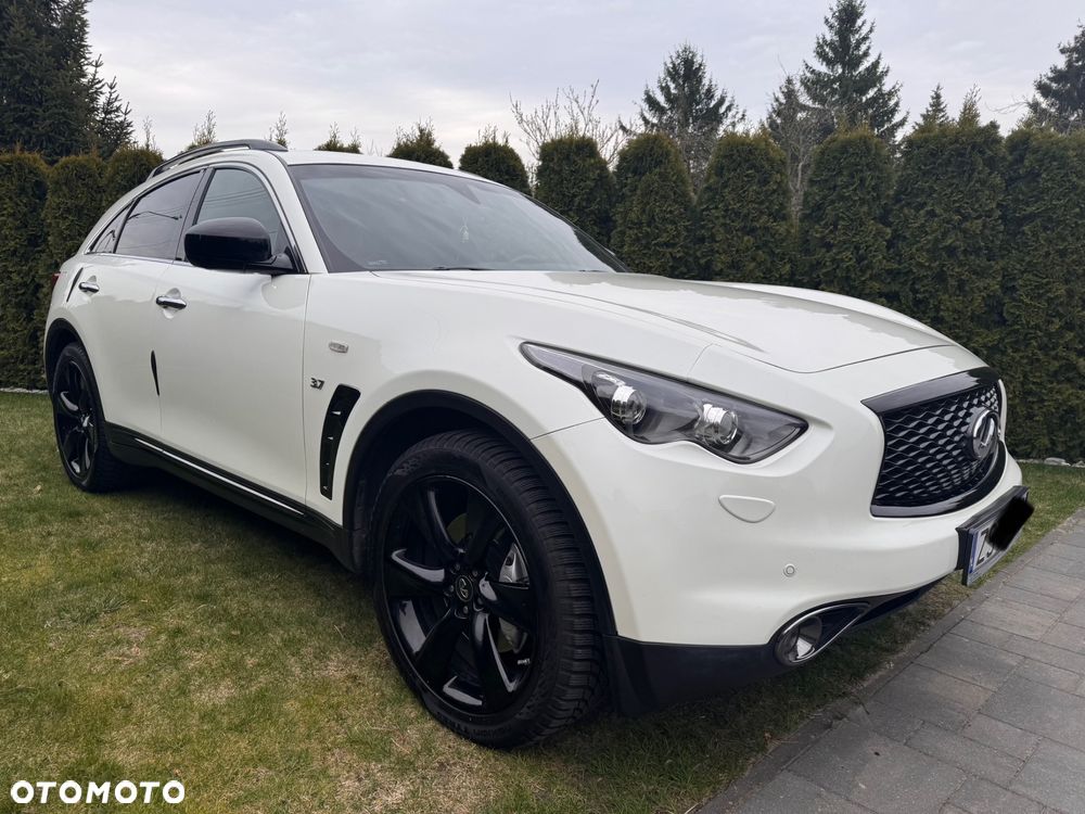 Infiniti QX70 3.7 S Premium - 3