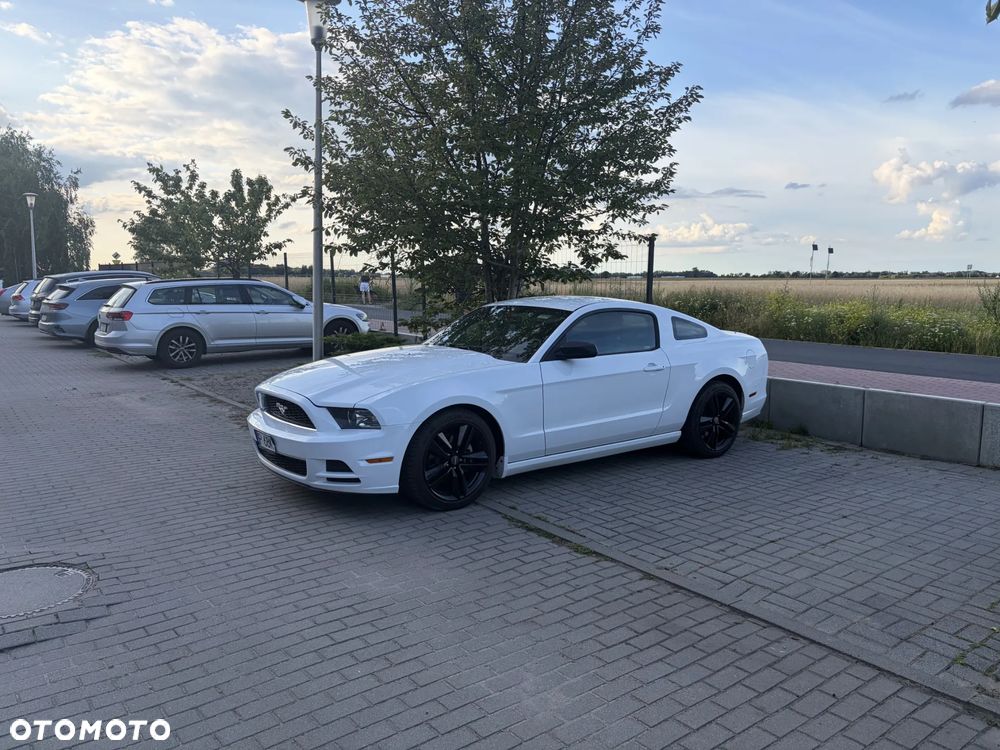 Ford Mustang 3.7 V6 - 4