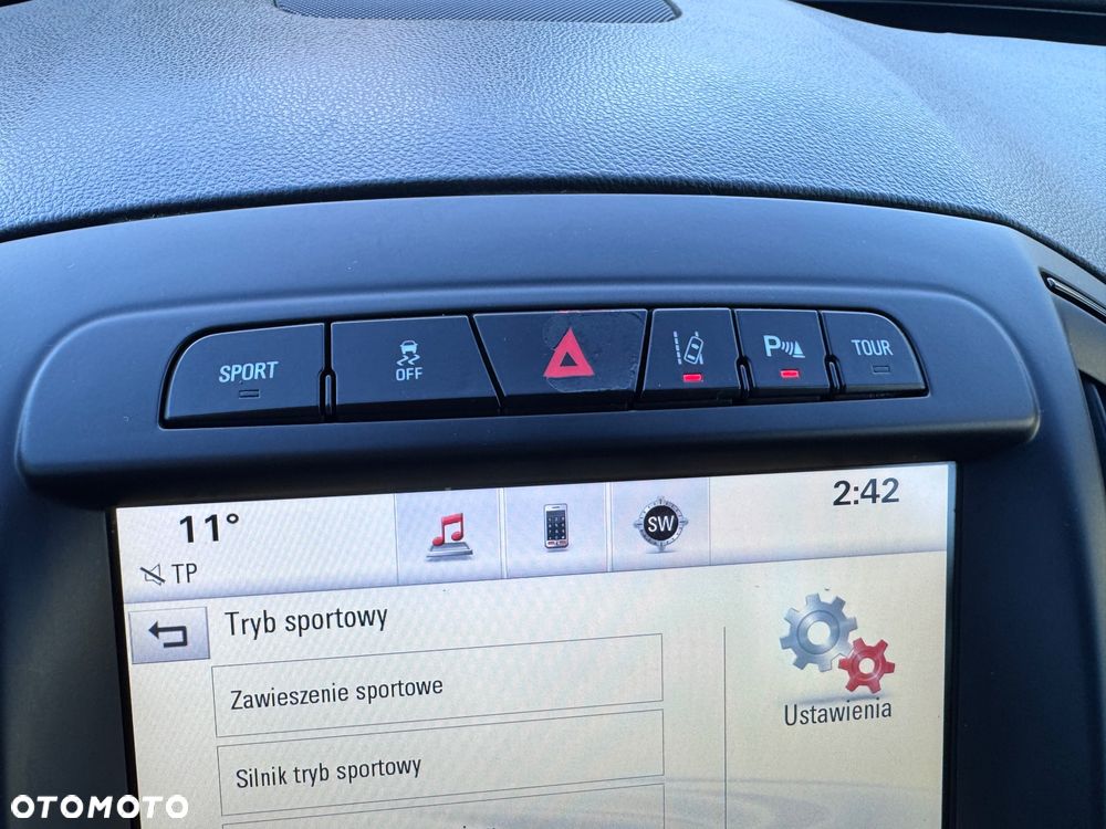 Opel Insignia - 40