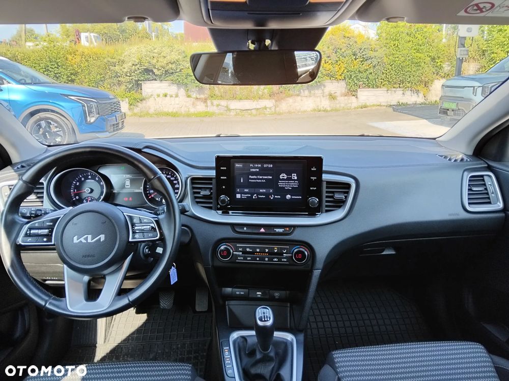 Kia Ceed 1.5 T-GDI M - 18