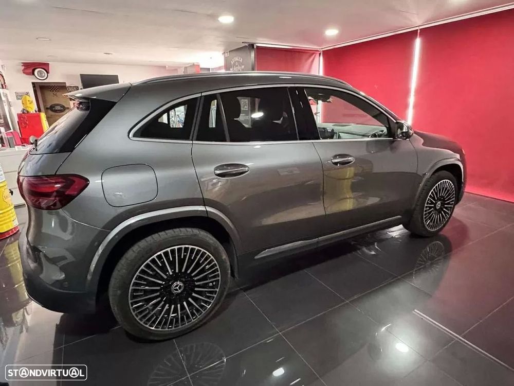 Mercedes-Benz EQA 250+ AMG Line - 8