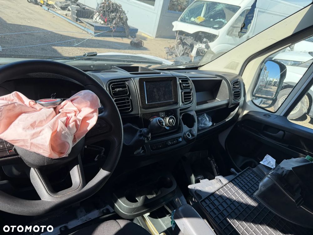 Ducato Boxer Jumper 2023-2025r deska konsola przekładka - 3
