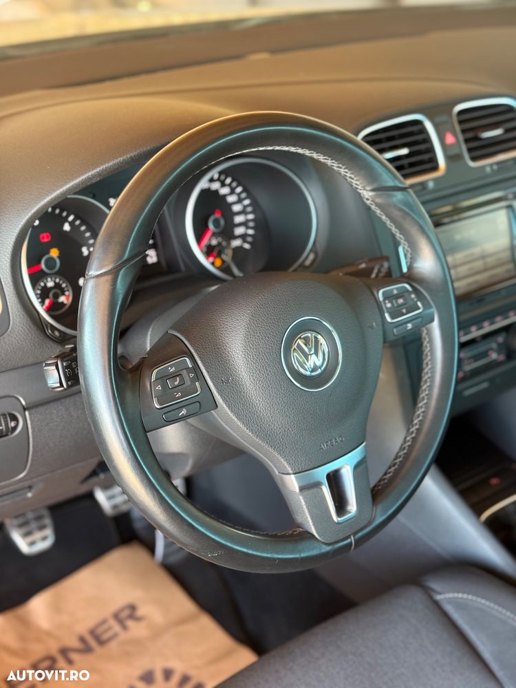 Volkswagen Golf 2.0 TDI DPF Style - 11