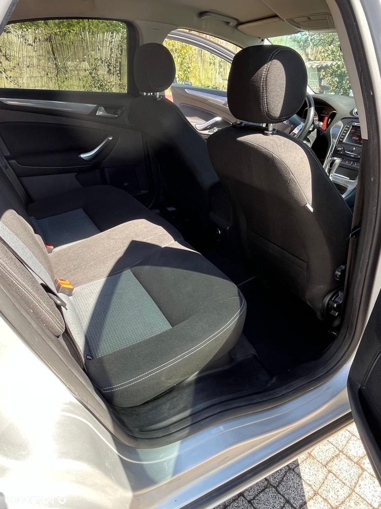 Ford Mondeo 2.0 TDCi Ghia MPS6 - 12