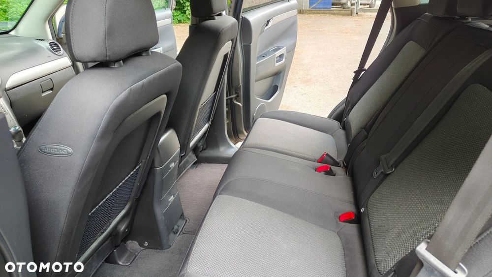 Opel Antara 2.4 4x4 Edition - 13