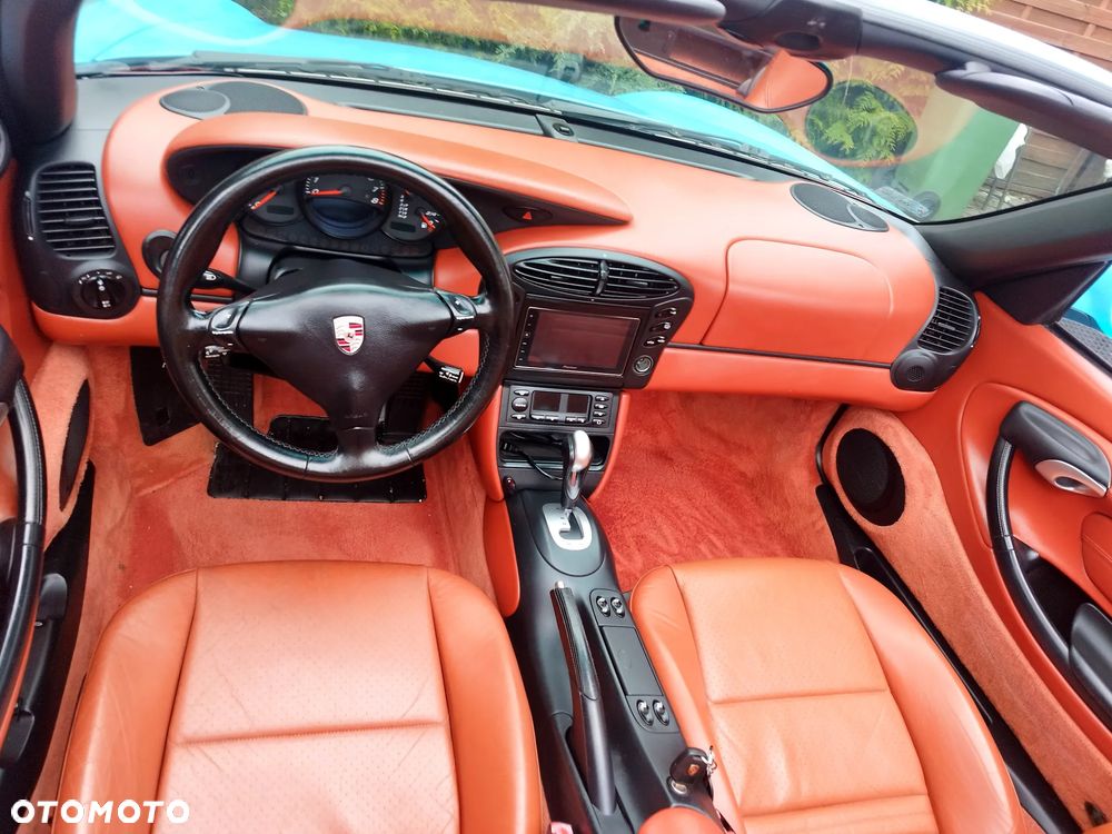 Porsche Boxster - 22