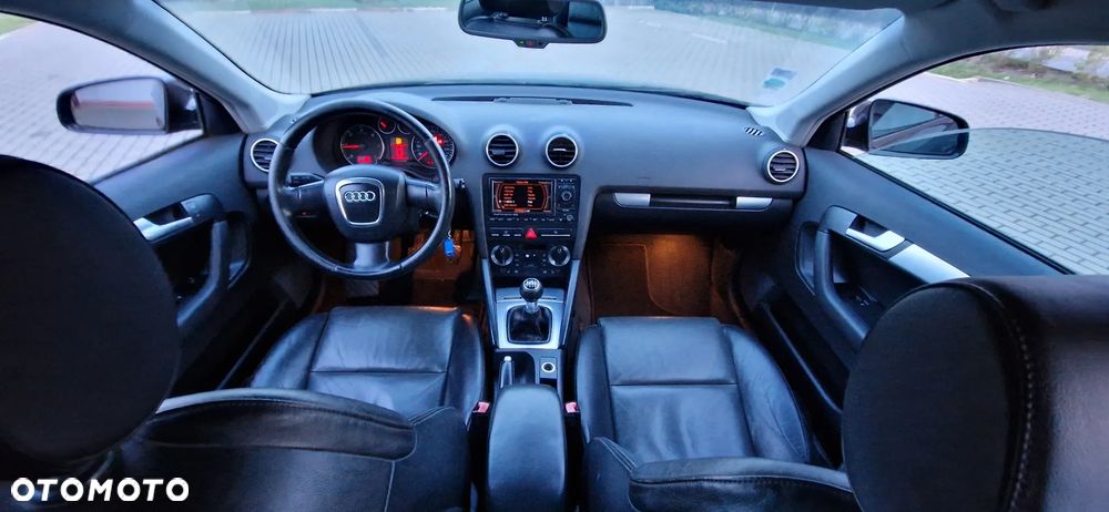 Audi A3 Sportback - 16