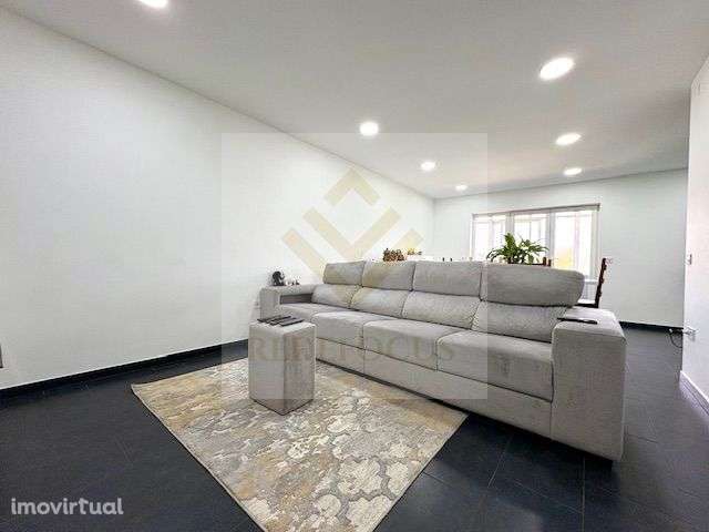 Apartamento T3 Renovado em Mozelos - Grande imagem: 3/26