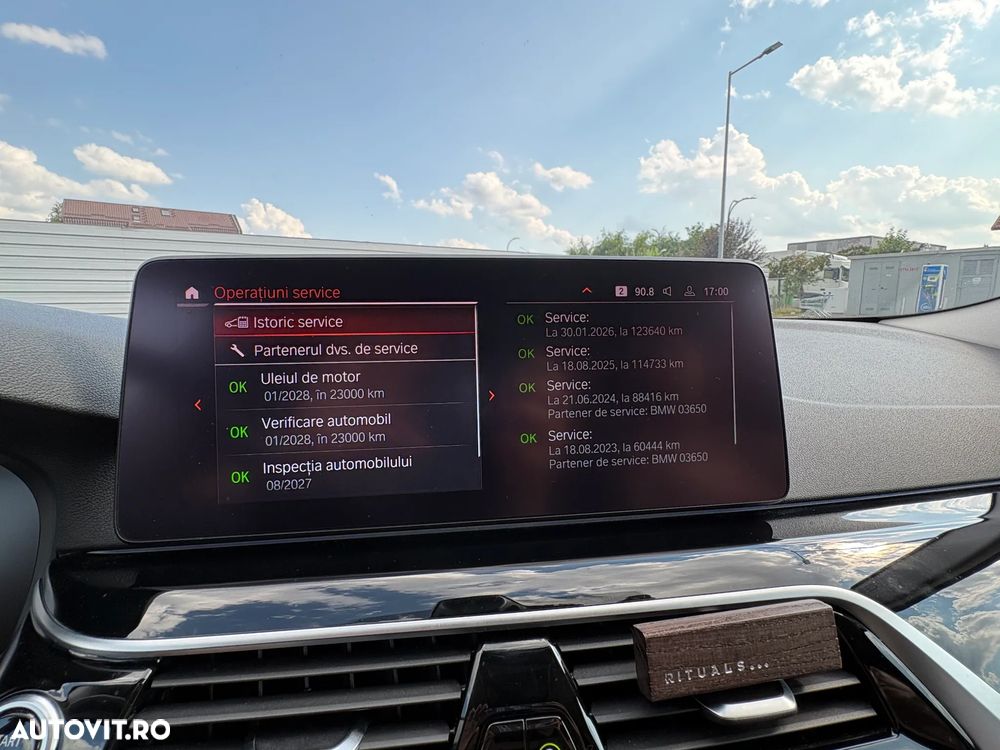 BMW Seria 5 520i AT MHEV - 20