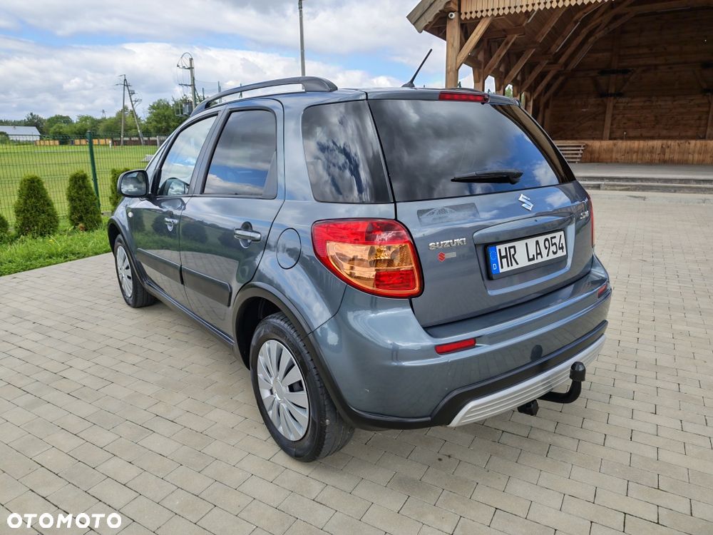 Suzuki SX4 - 4