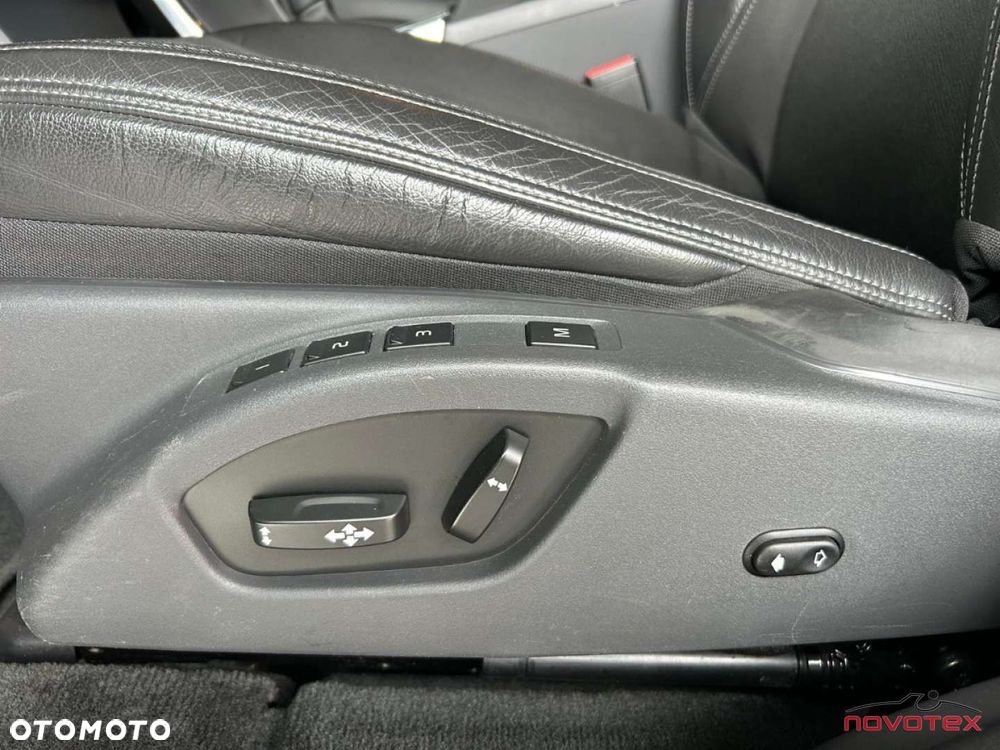 Volvo XC 60 D3 Geartronic Momentum - 10