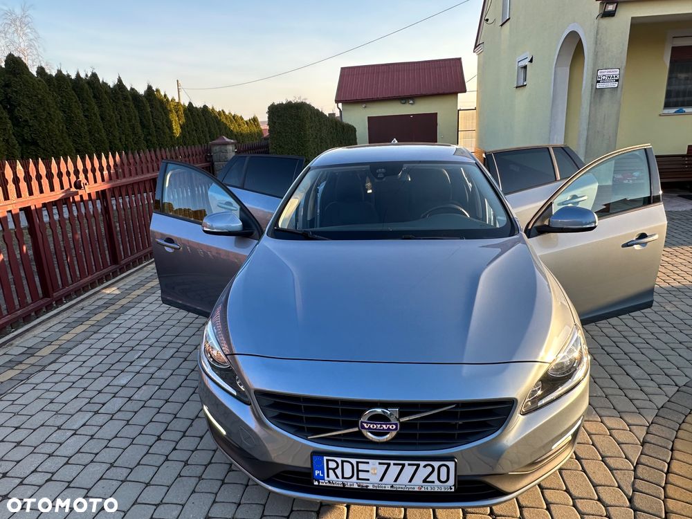 Volvo V60 - 1
