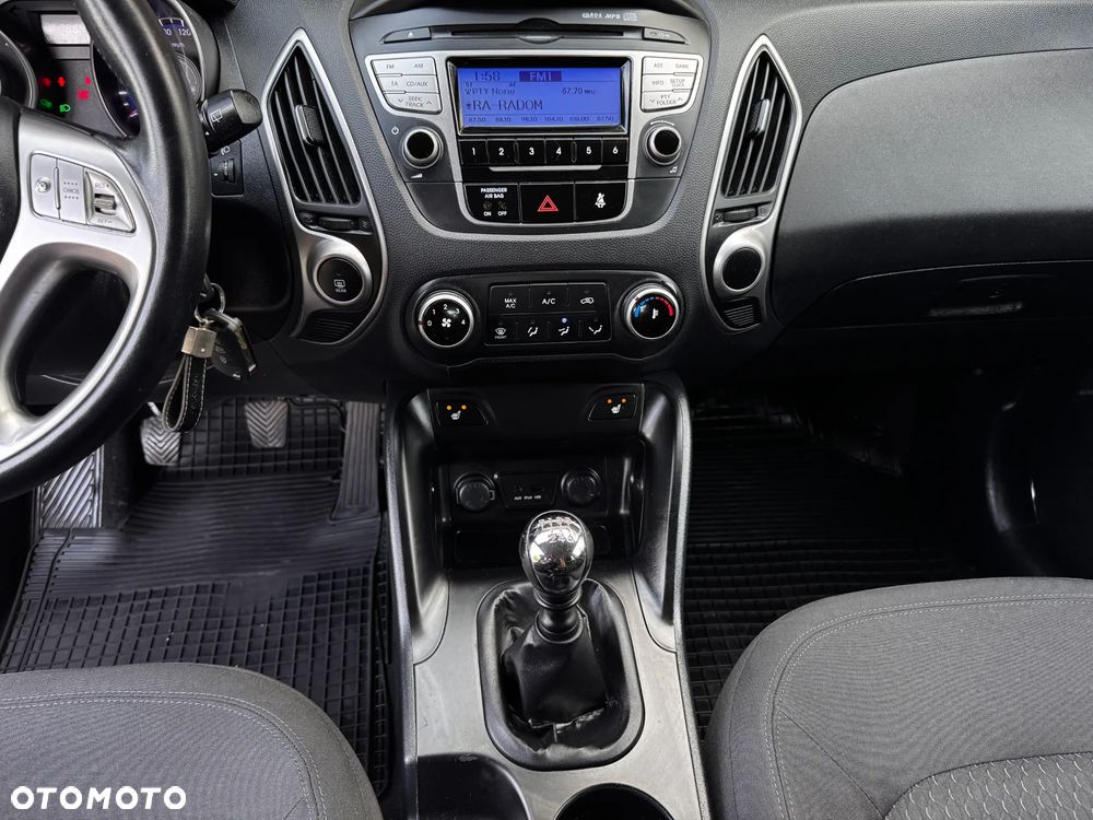 Hyundai ix35 - 14