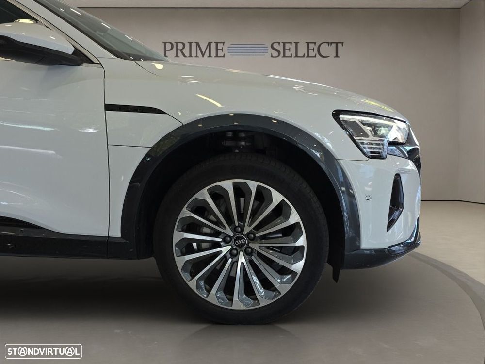 Audi Q8 e-tron 55 quattro Advanced — fotografia 5