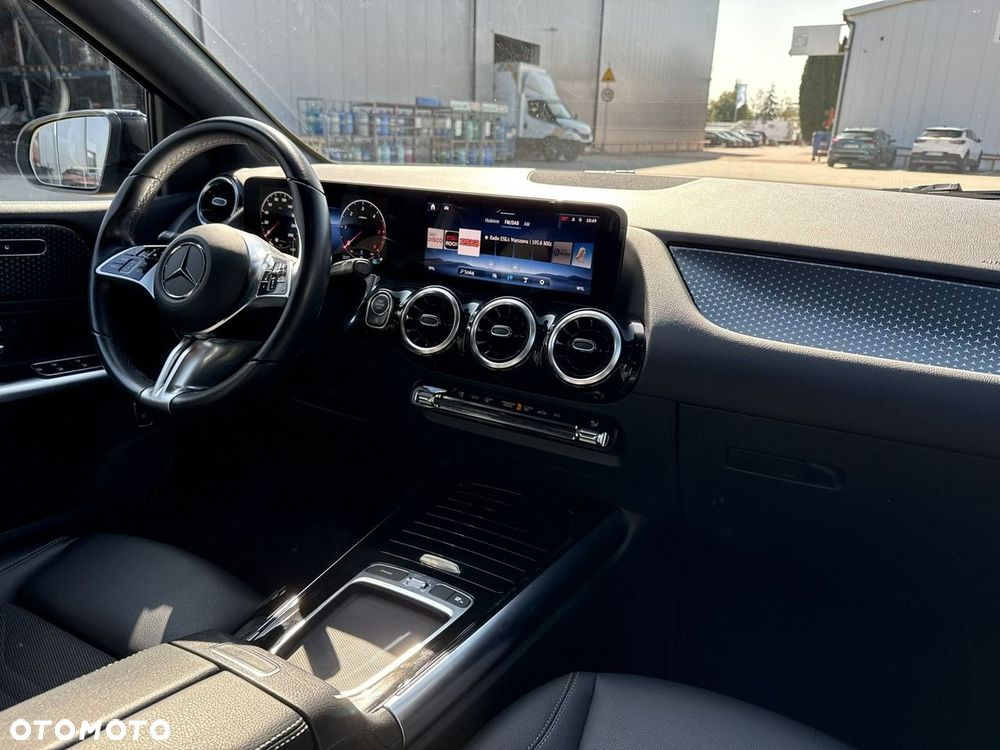 Mercedes-Benz Klasa B 220 d 8G-DCT - 21