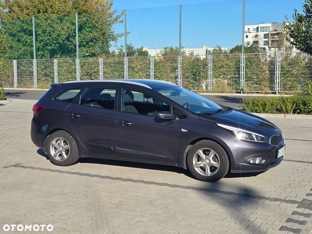 Kia Ceed Cee'd 1.6 GDI M - 2