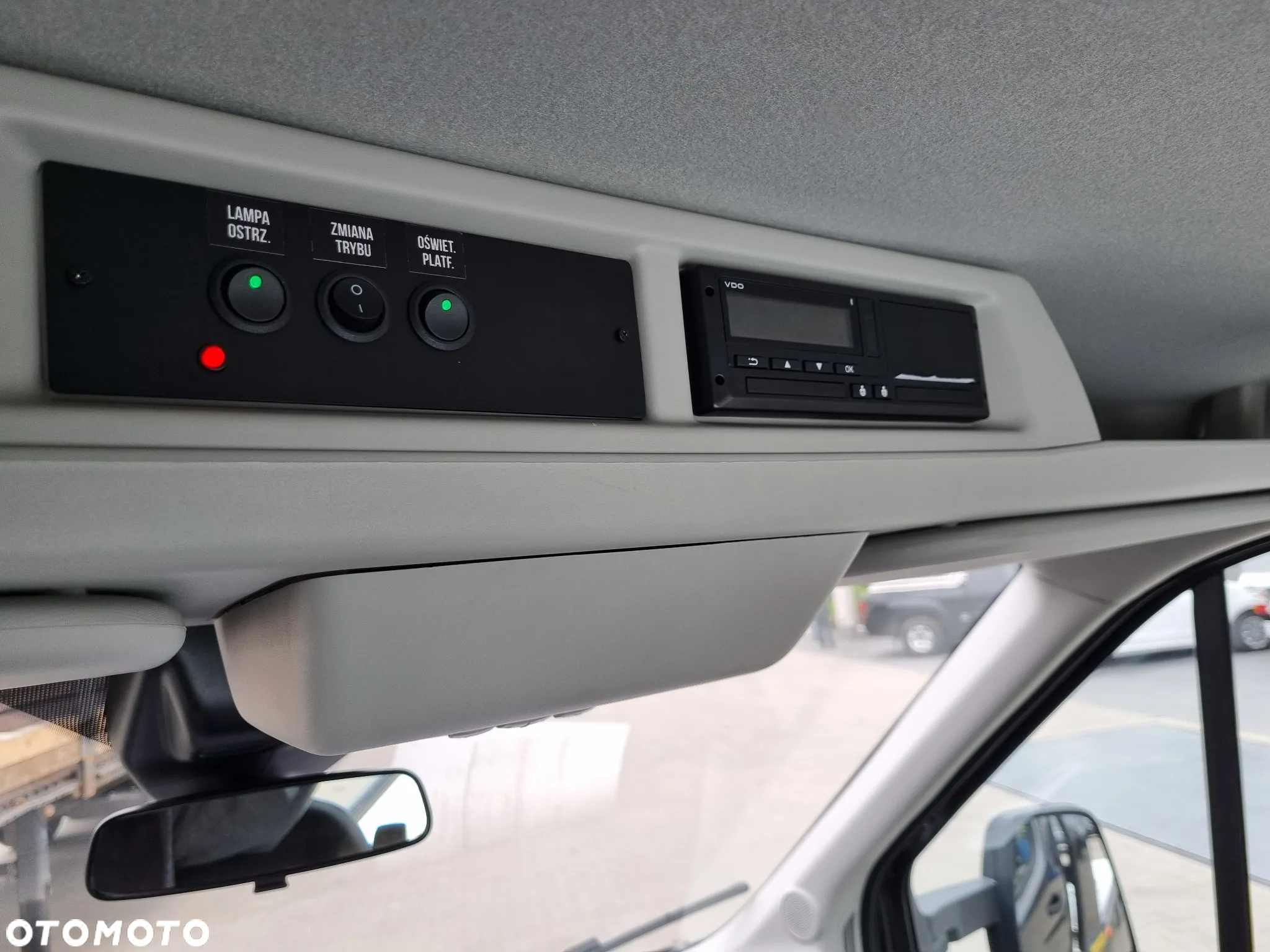 Ford Transit - 25