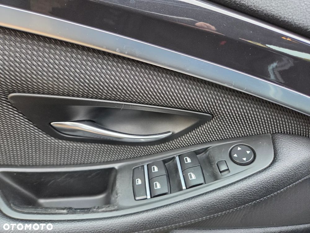 BMW Seria 5 520d - 16