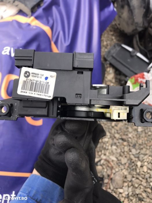 Actuator(broasca) portbagaj cu soft Close 730 f01 - 1