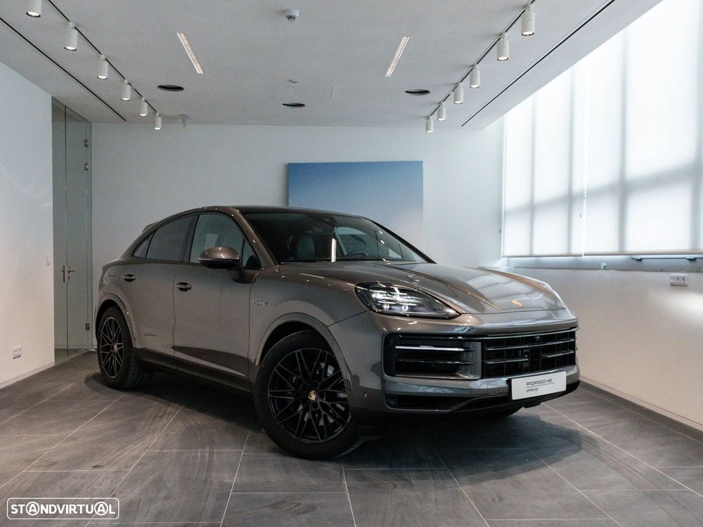 Porsche Cayenne Coupé E-Hybrid - 7