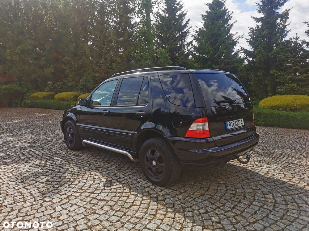 Mercedes-Benz ML 320 - 4