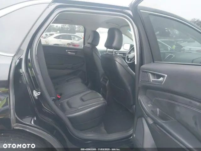 Ford Edge - 6