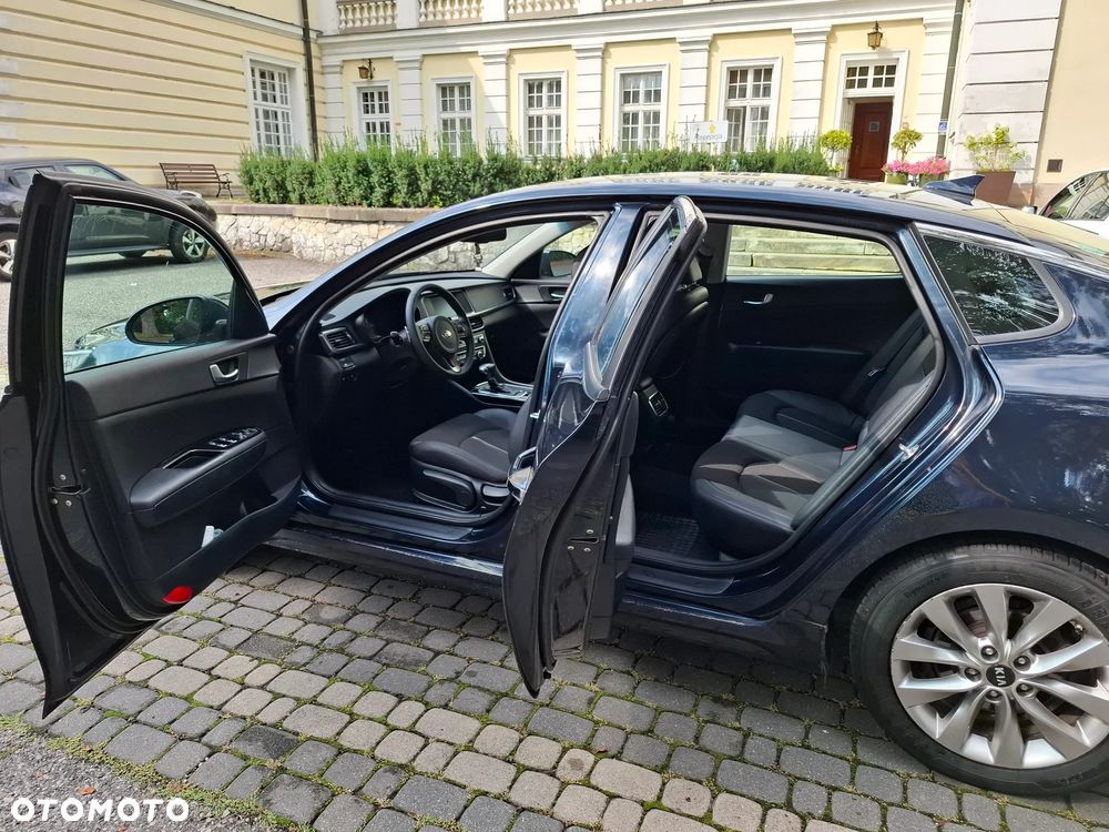Kia Optima 1.7 CRDI M DCT - 20